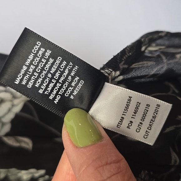 Lot of 3 Torrid Sheer Tunics - Size 0 - Picture 10 of 11